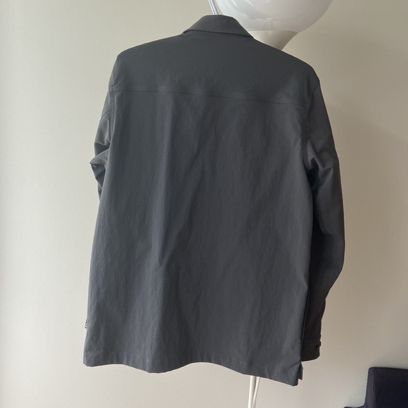 MEC Overshirt Dark Grey Small NWOT - Picture 4 of 4